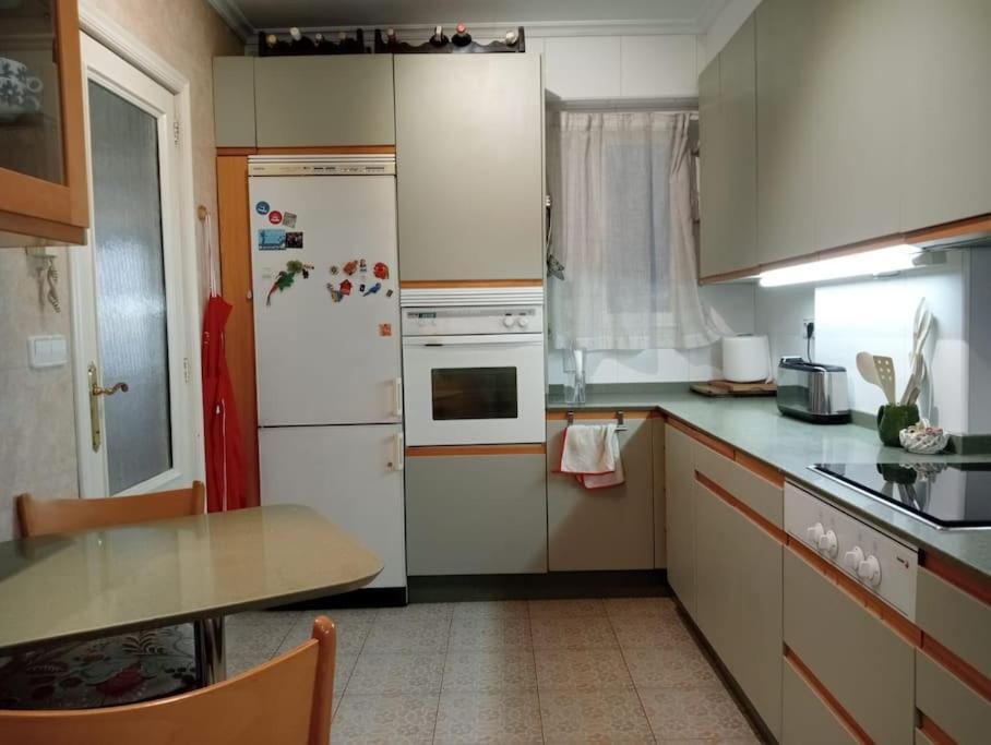 Atico Con Terraza En El Centro De Vigo Appartement Buitenkant foto